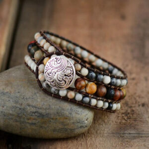 Bracelet : lave, jaspe et cuir