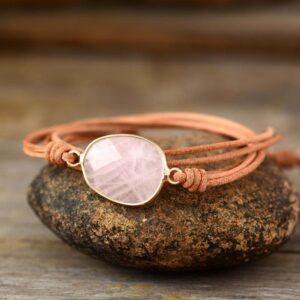 Bracelet : quartz rose et cuir