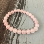 bracelets en quartz rose onyx et rhodonite pour favoriser la confiance en l'amour